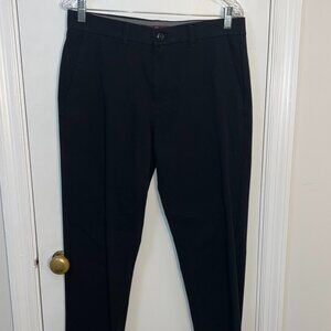 J.M. Haggar Mens Luxury Comfort Chino Pants Black 32 x 30 Slim Fit HC00355